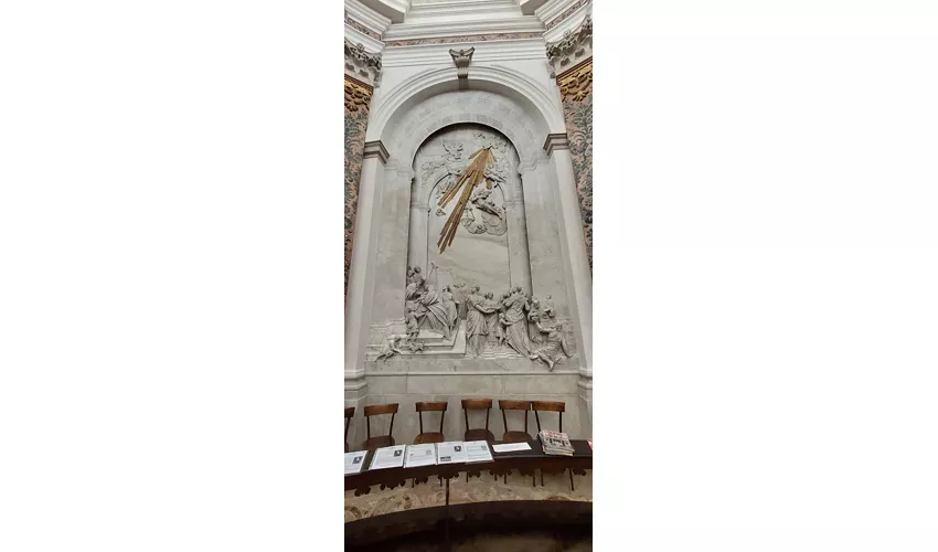 Manin Chapel