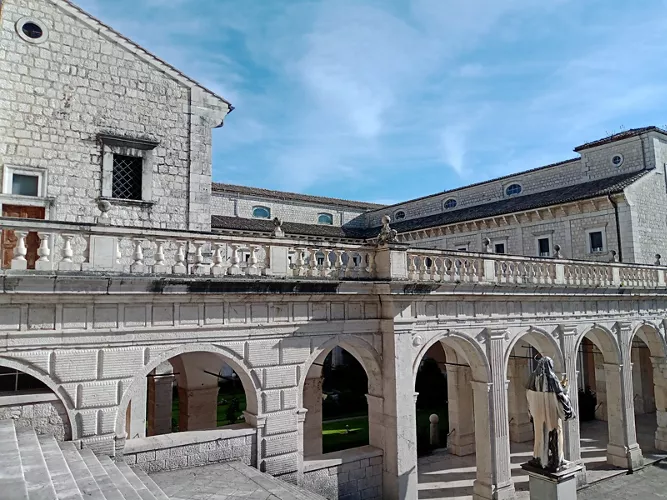 Abadía de Montecasino