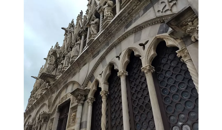 Iglesia de Santa María de la Espina 