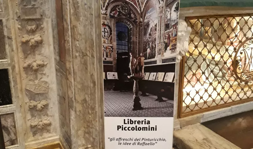 Librería Piccolomini