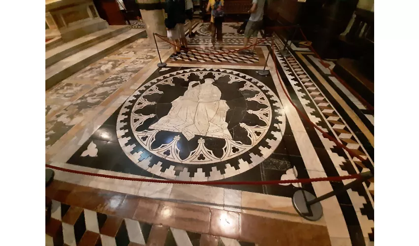 Fußboden des Doms von Siena