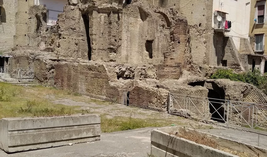 Excavaciones arqueológicas de San Carminiello ai Mannesi