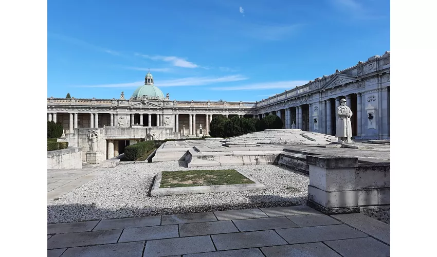 Monumental Cemetery of the Certosa di Bologna| Main Entrance