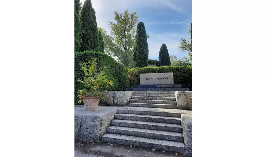Cimetière monumental de la Chartreuse de Bologne, entrée principale
