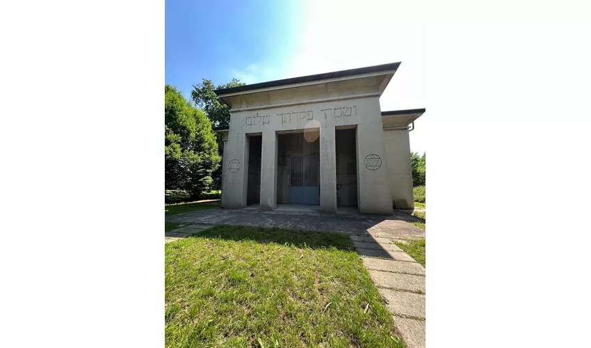 Jewish Cemetery