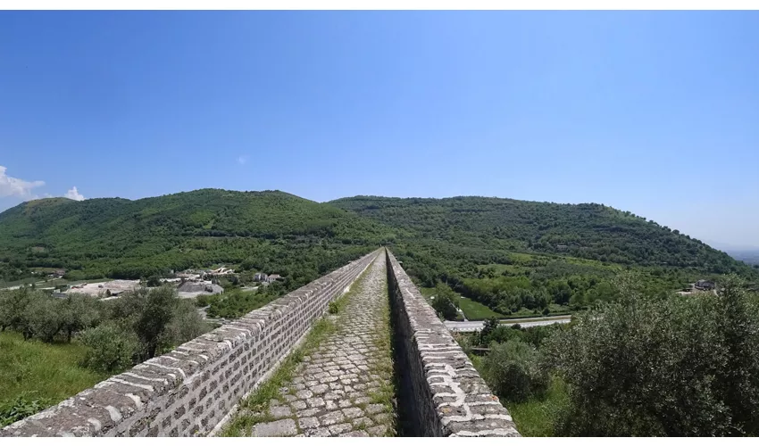 Carolino Aqueduct