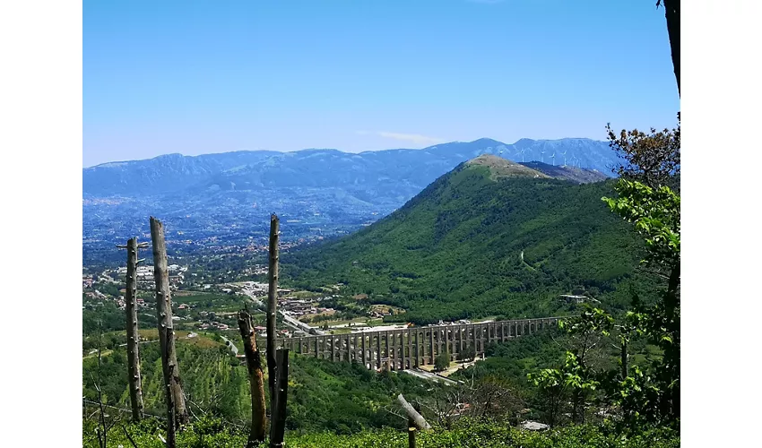 Carolino Aqueduct