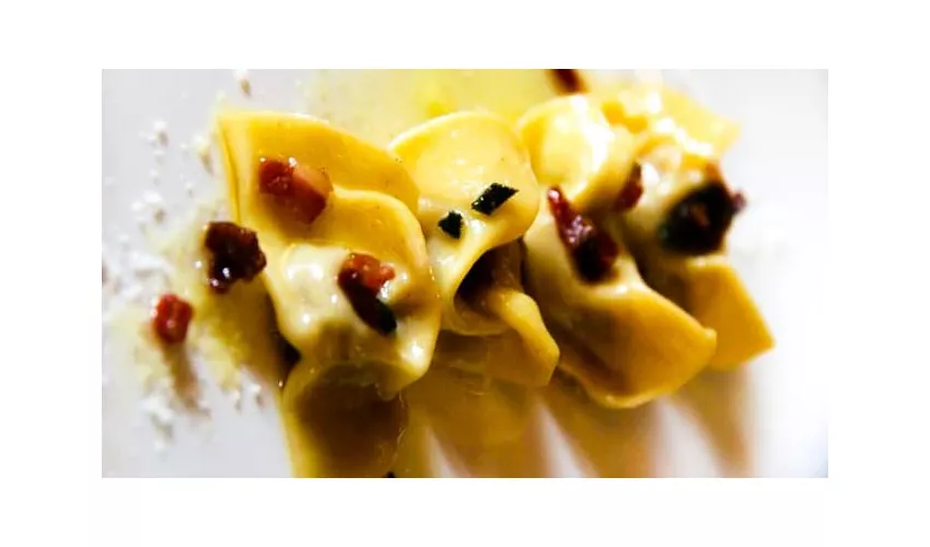 Rian Restaurant Cafe’