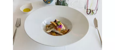 Antinoo's Lounge & Restaurant