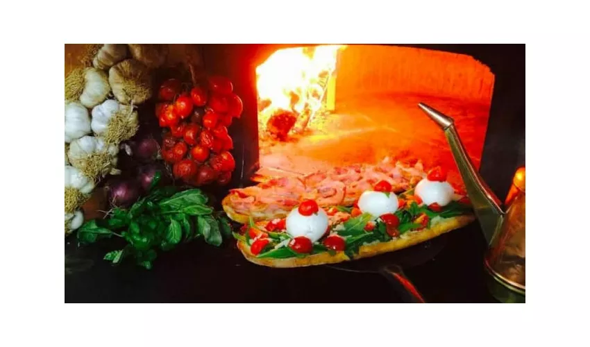 Trattoria Pizzeria Ieri, Oggi, Domani