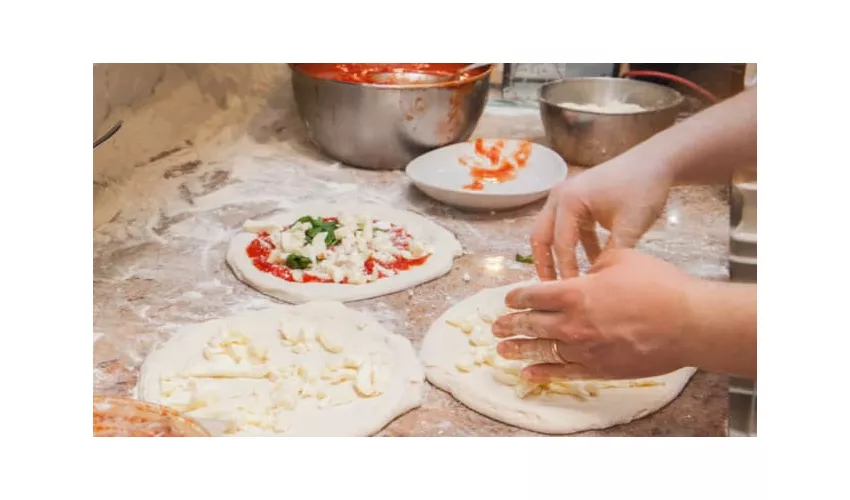 La Lazzara Trattoria e Pizzeria