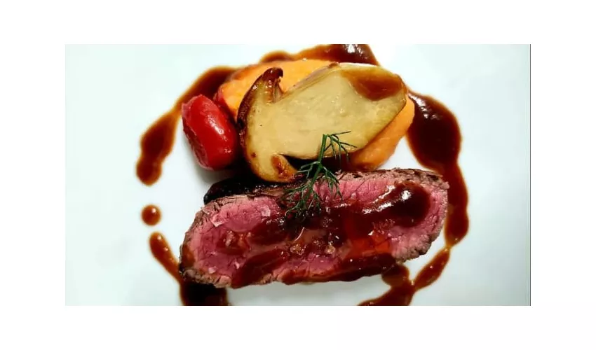 In Piazzetta Food & Drink