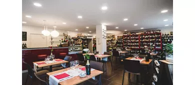 In Piazzetta Food & Drink