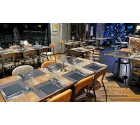 Nimeta Lounge Bar & Restaurant
