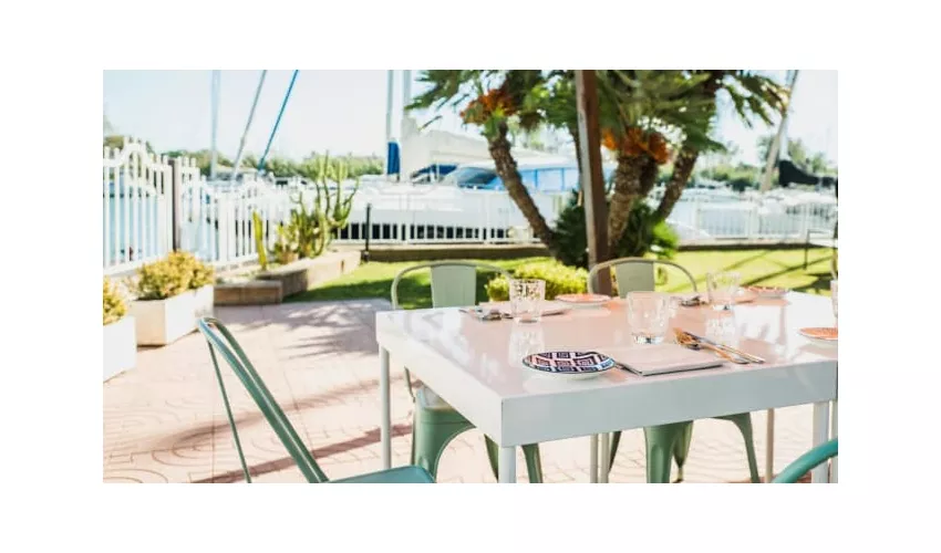 4112 - QuarantunoDodici Ristorante Bar Tabacchi