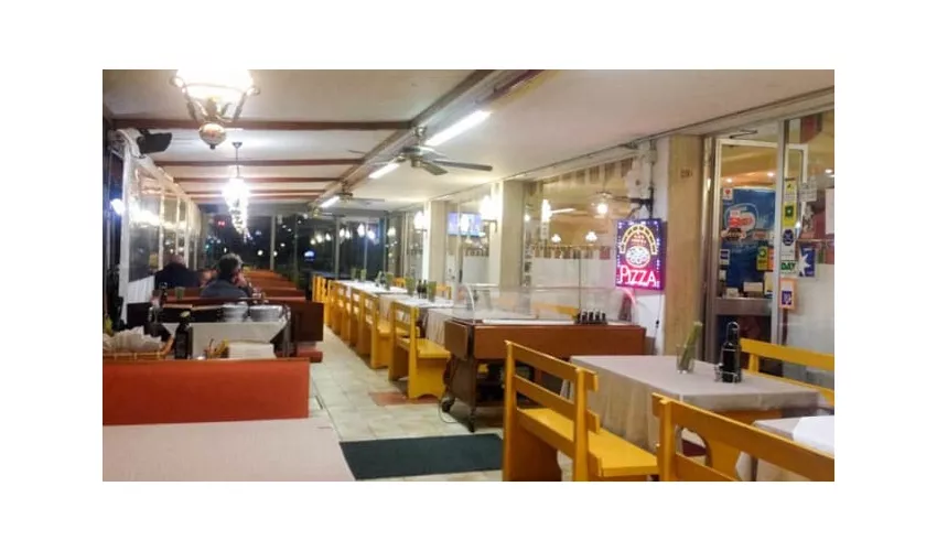 Pizzeria Rica Roca