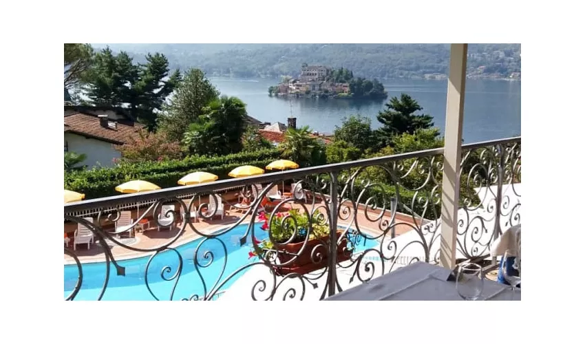 Hotel Ristorante la Bussola
