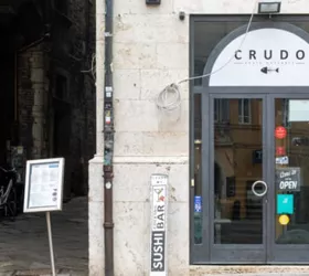 CRUDO - Sushi Bar Perugia