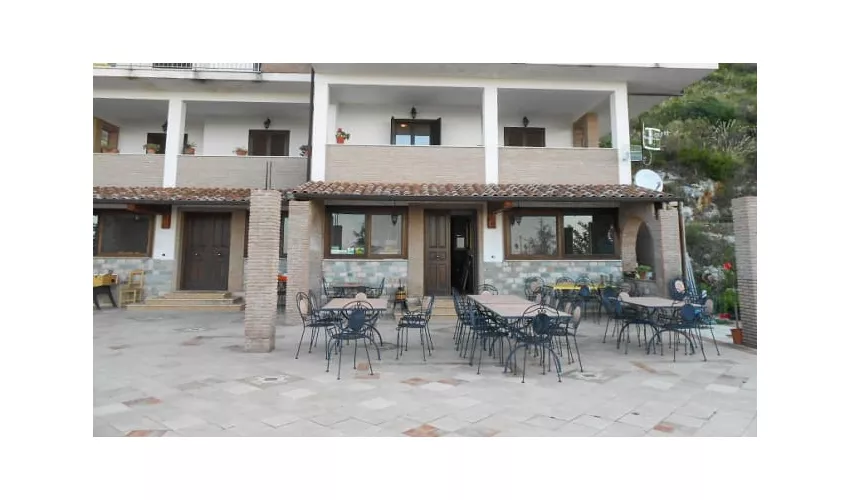 La Fattoria Degli Artisti