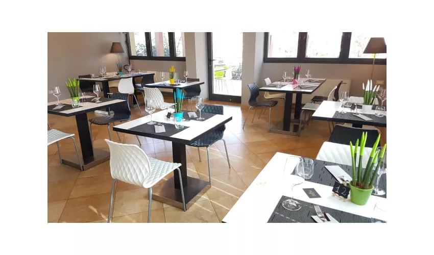 PepeOro Restaurant Cafe
