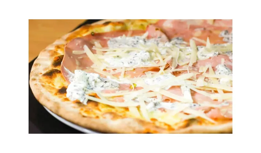 Pizzeria A mano A Mano Asporto e Domicilio