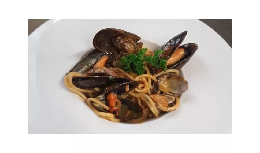 Uno Due Al Porticciolo 5