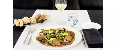 Blanco Lounge Restaurant