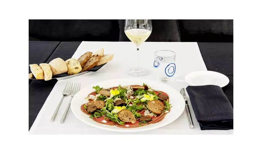 Blanco Lounge Restaurant