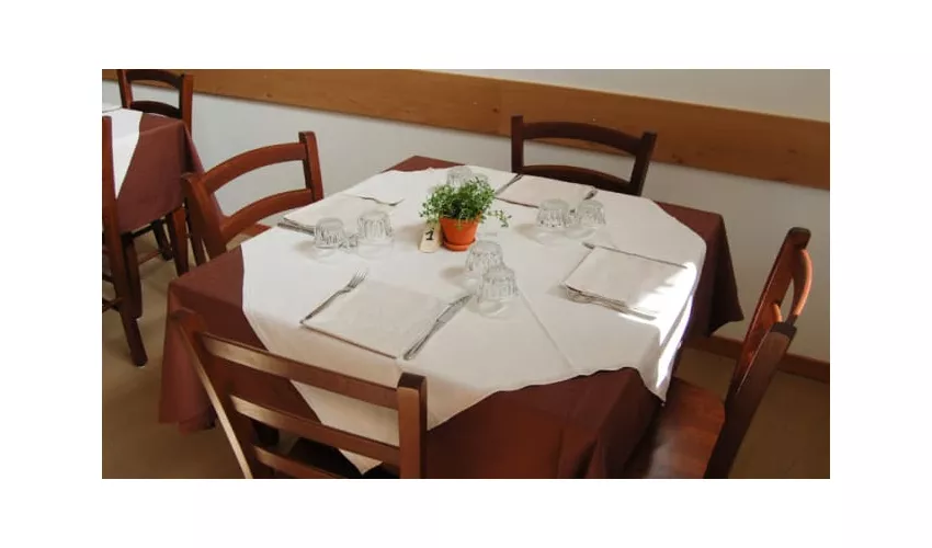 Usteria Pianèla (Osteria Pianella)