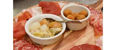 Usteria Pianèla (Osteria Pianella)