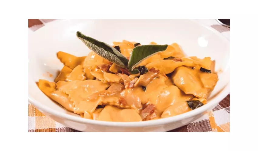 Usteria Pianèla (Osteria Pianella)