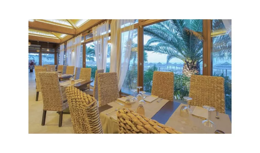 Pelikano Restaurant & Beach Club