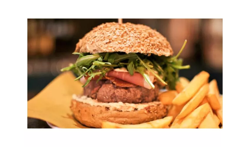 The River Hamburgeria & Birreria
