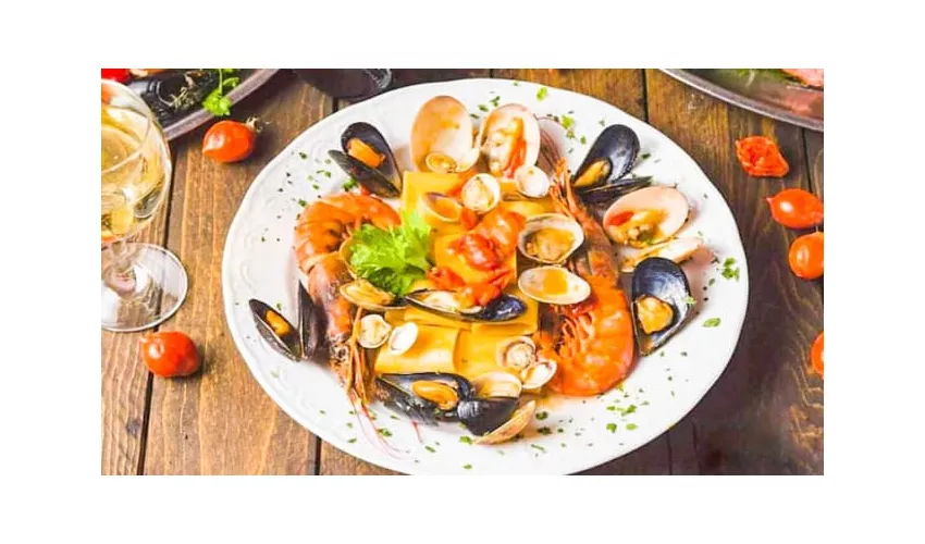 AltaMarea Area Camper