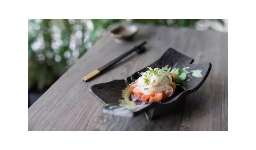 Uni Japanese Restaurant
