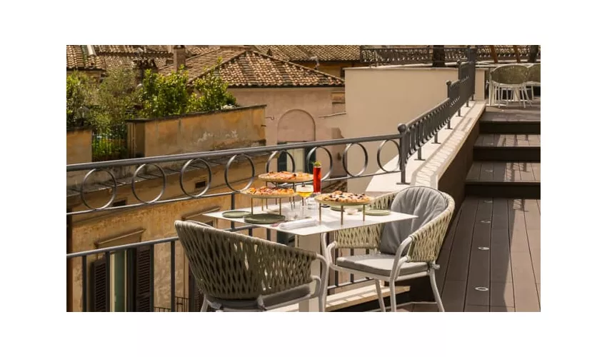 Divinity Restaurant & Lounge Bar