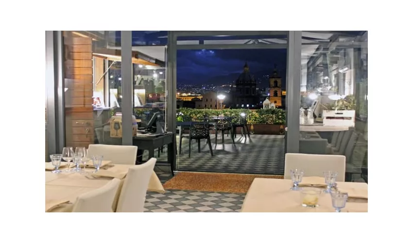 Seven Restaurant & Rooftop Cocktail Bar