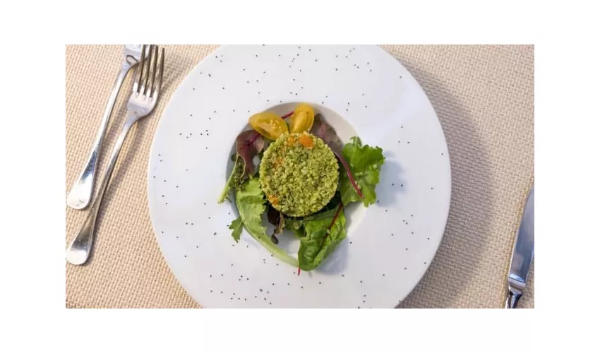 Seven Restaurant & Rooftop Cocktail Bar