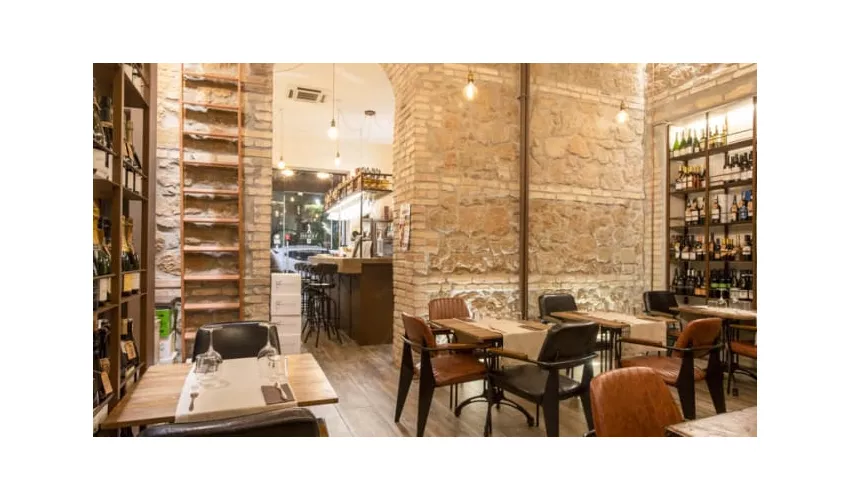 VERSO Eatery & Wine Tales
