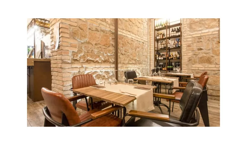 VERSO Eatery & Wine Tales