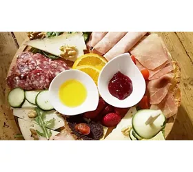 La Strada Del Vino Wine Bistrot