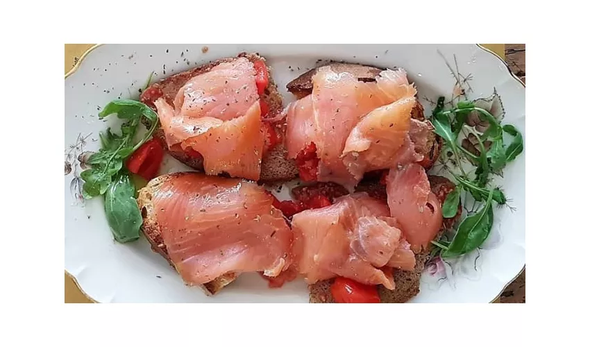 La Strada Del Vino Wine Bistrot