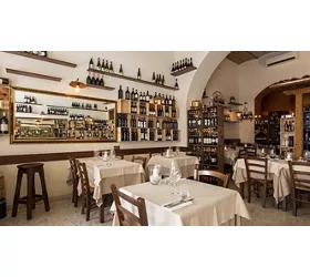 Contrario. Vineria con Cucina.