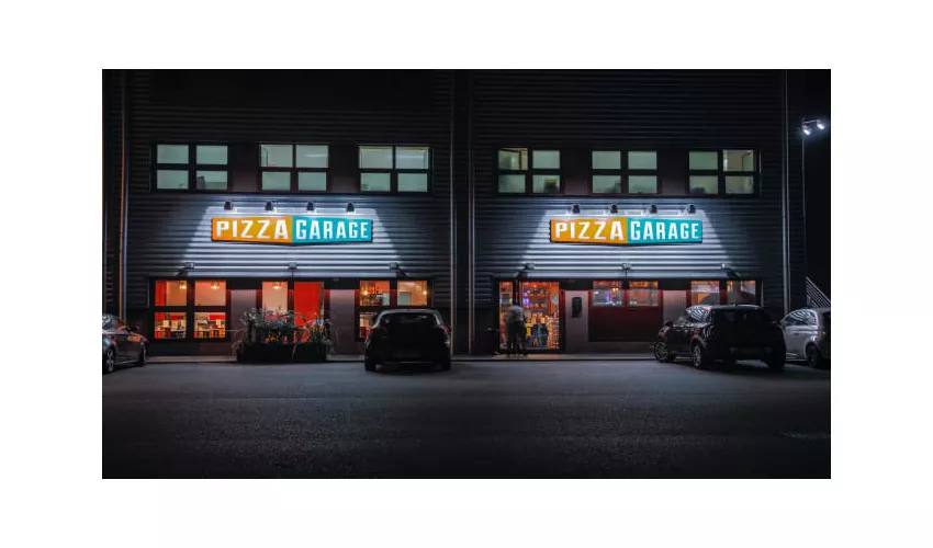 Pizza Garage