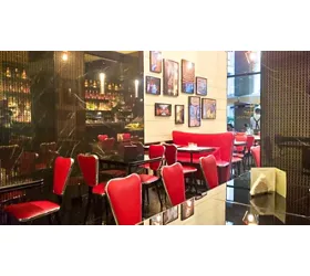 La Locanda del Gatto Rosso Caffe & Bistrot