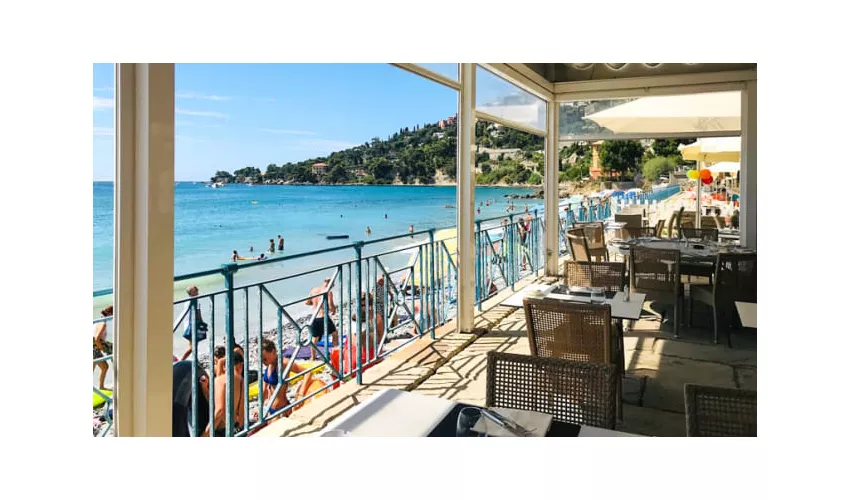 Villa Eva Restaurant & Beach