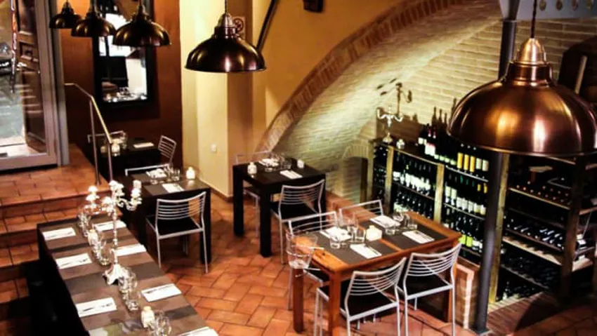Zest Restaurant & Wine Bar