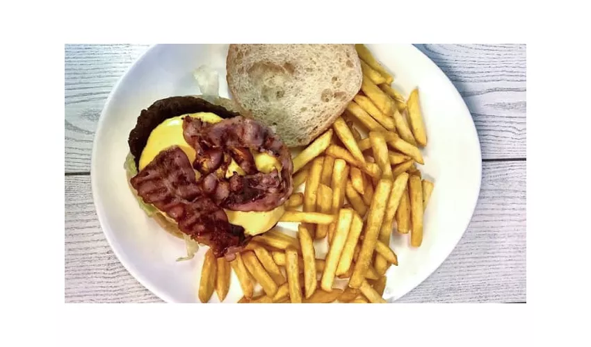 PUBLIC HOUSE Pub - Birreria - Steak House