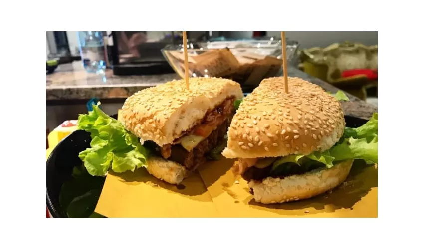 Rotonda Oberdan Grill-Bar