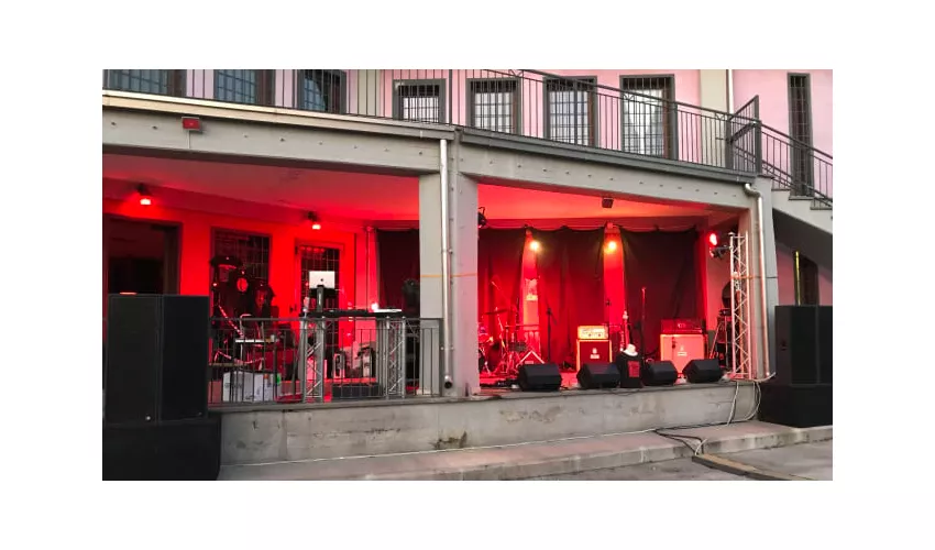 Altrove Pub